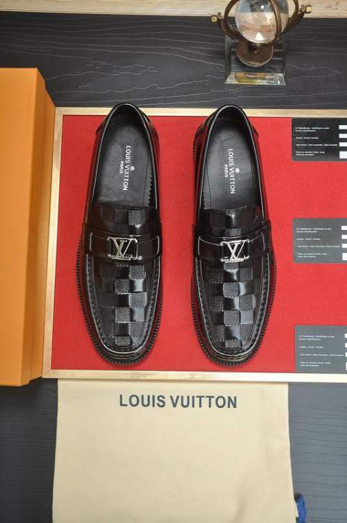 Picture of Louis Vuitton Shoes _SKULVsz38-45hnq011814752